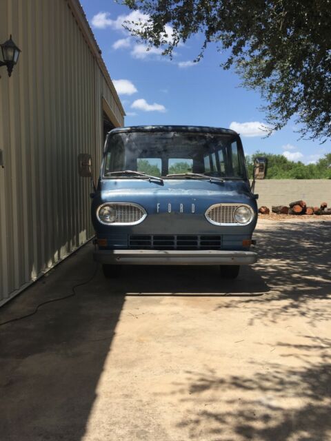 Ford E-Series Van 1967 image number 20