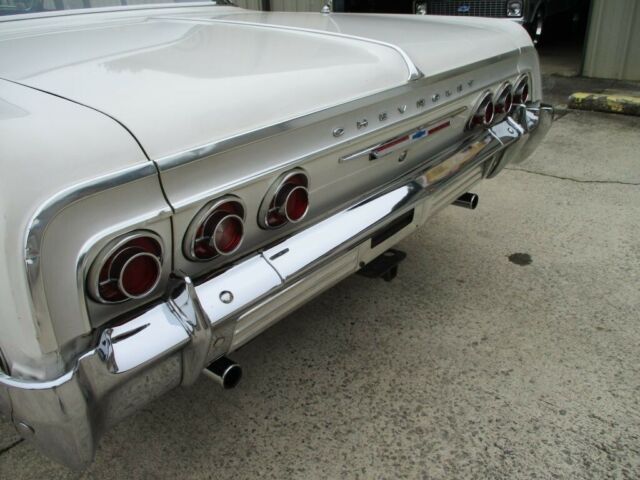 Chevrolet Impala 1964 image number 11