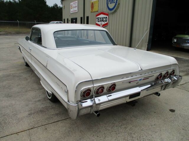 Chevrolet Impala 1964 image number 25