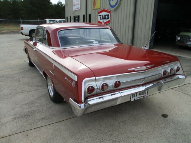 Chevrolet Impala 1962 image number 1