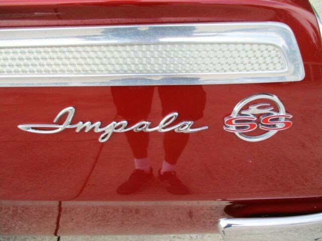 Chevrolet Impala 1962 image number 12