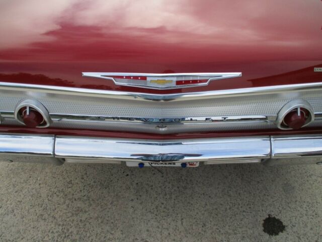 Chevrolet Impala 1962 image number 13