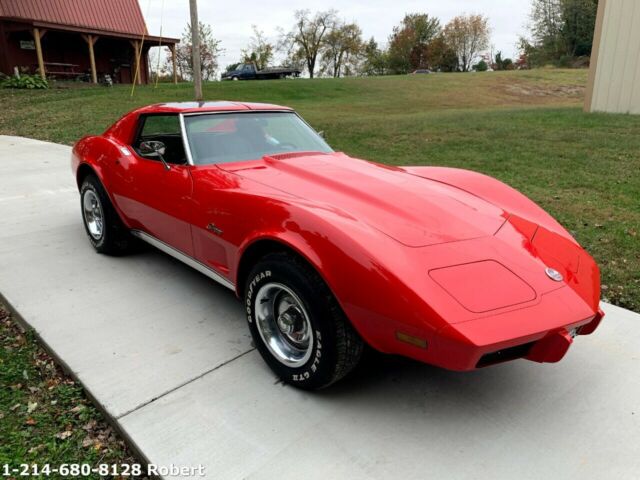 Chevrolet Corvette 1976 image number 2