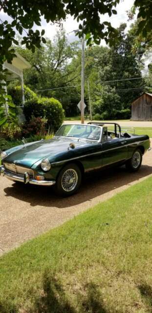 MGB Roadster 1966 image number 10