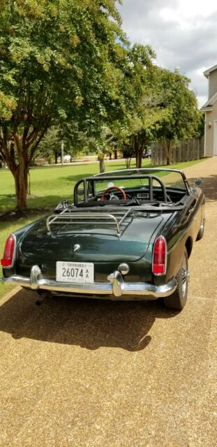 MGB Roadster 1966 image number 17