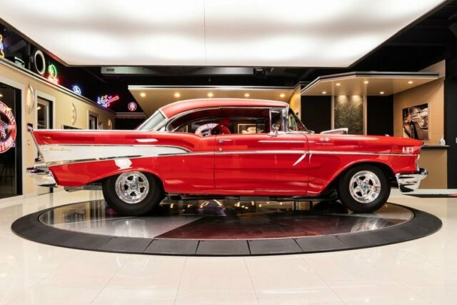 Chevrolet Bel Air/150/210 1957 image number 30