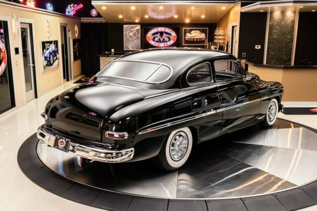 Mercury Coupe 1949 image number 35