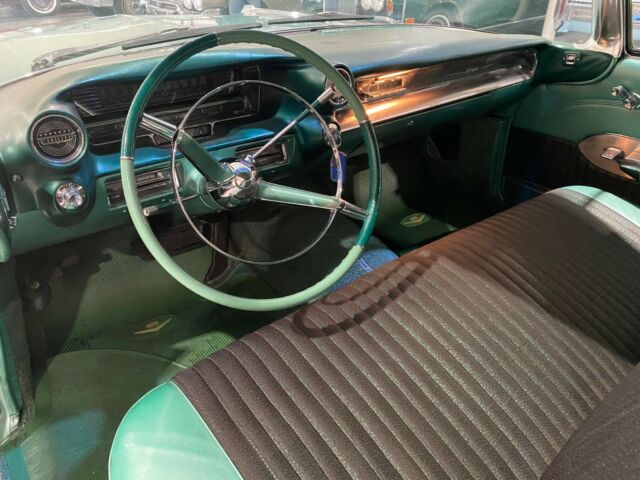 Cadillac Series 62 1959 image number 37