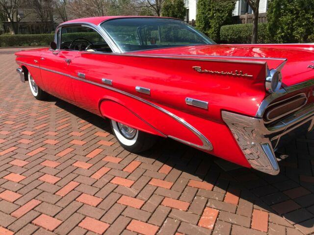 Pontiac Bonneville 1959 image number 45