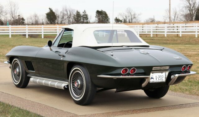 Chevrolet Corvette 1967 image number 27