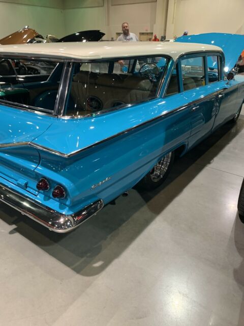 Chevrolet Impala 1960 image number 4