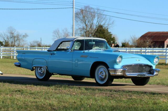 Ford Thunderbird 1957 image number 4