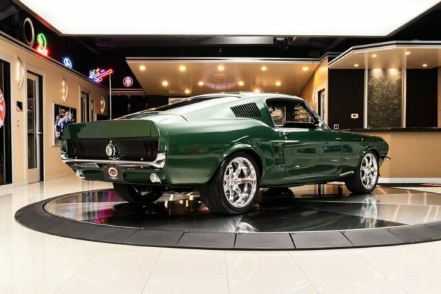 Ford Mustang 1967 image number 11