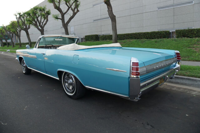 Pontiac Bonneville 400 V8 Convertible 1963 image number 12