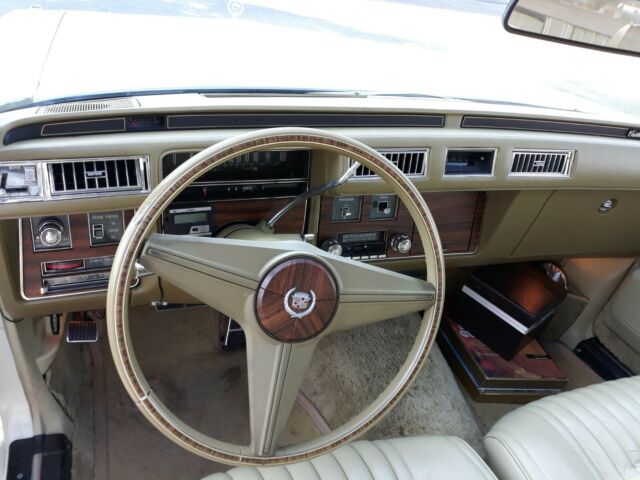 Cadillac Seville 1976 image number 11