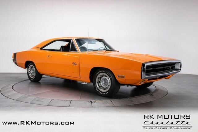 Dodge Charger 1970 image number 6