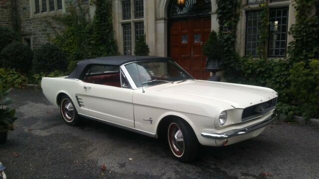 Ford Mustang 1966 image number 0