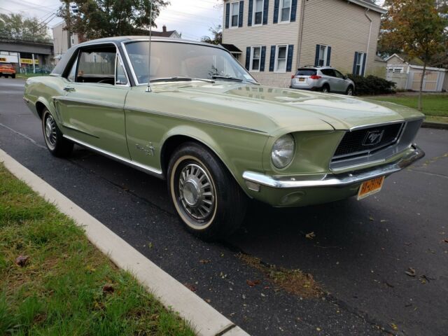 Ford Mustang 1968 image number 2