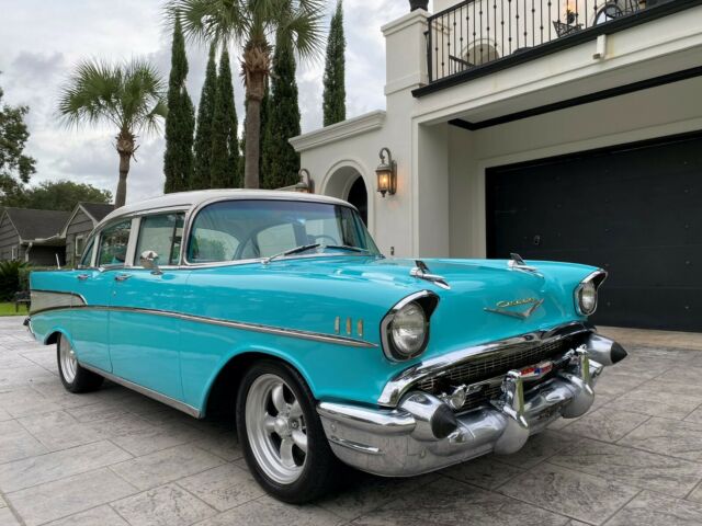 Chevrolet Bel Air/150/210 1957 image number 31