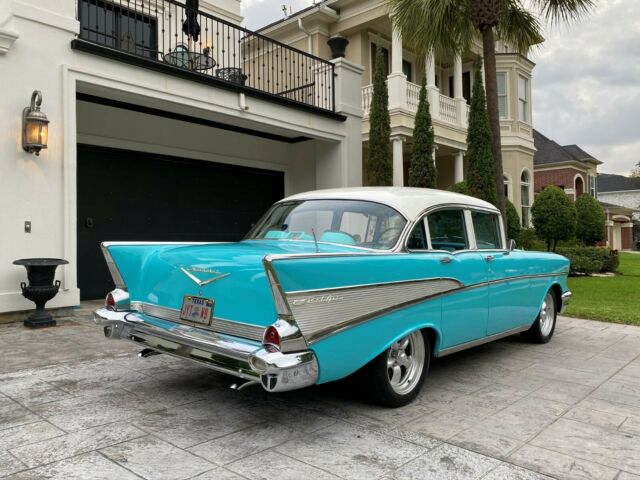 Chevrolet Bel Air/150/210 1957 image number 34