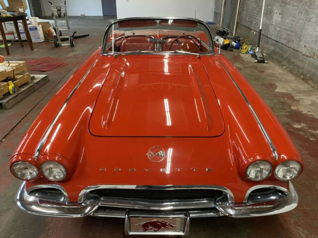 Chevrolet Corvette 1962 image number 19