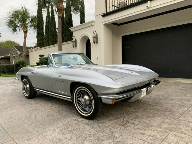 Chevrolet Corvette 1965 image number 3