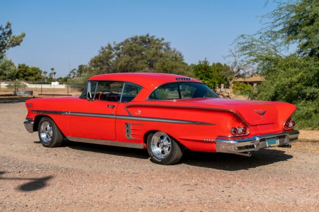 Chevrolet Impala 1958 image number 1