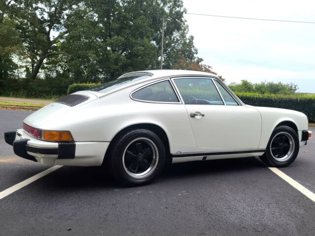 Porsche 911 1974 image number 31