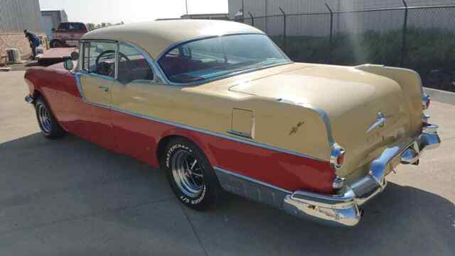 Pontiac Chieftain 1955 image number 17