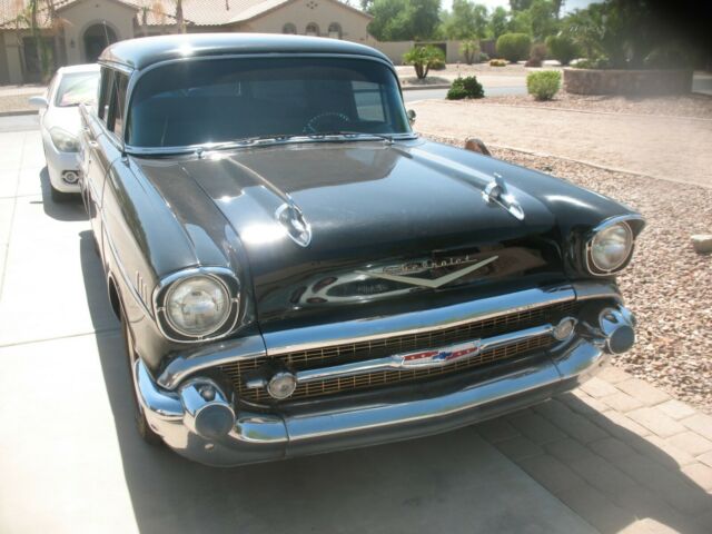 Chevrolet Bel Air/150/210 1957 image number 16