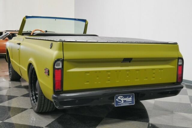 Chevrolet C-10 1971 image number 10