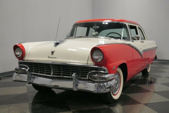 Ford Fairlane 1956 image number 44