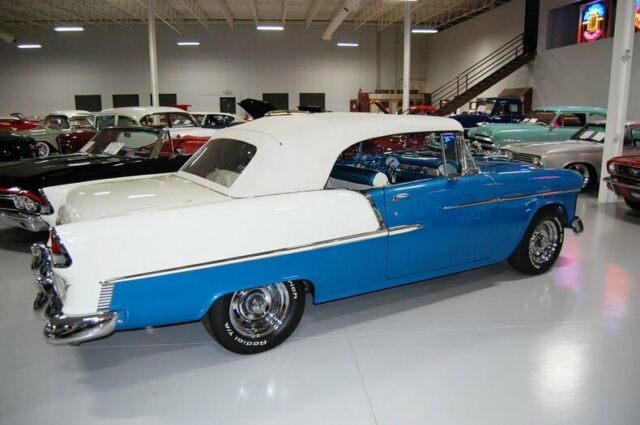 Chevrolet Bel-Air Convertible 1955 image number 10