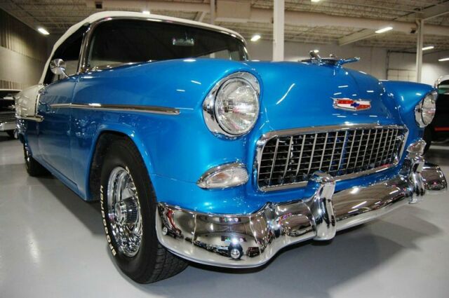 Chevrolet Bel-Air Convertible 1955 image number 11