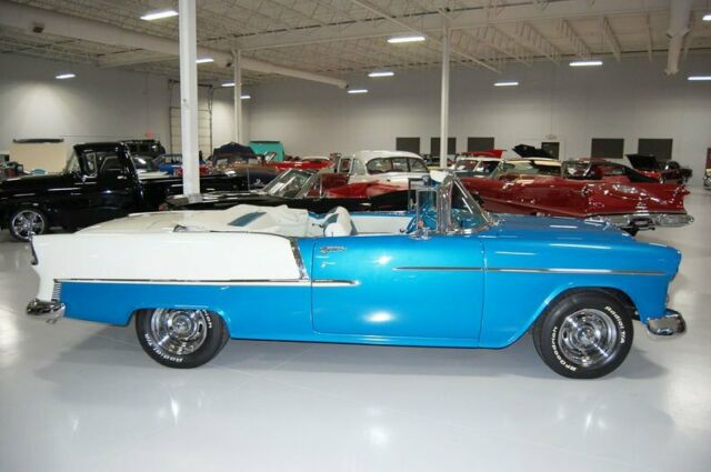 Chevrolet Bel-Air Convertible 1955 image number 18