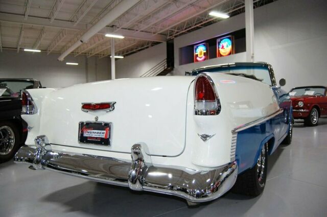 Chevrolet Bel-Air Convertible 1955 image number 21