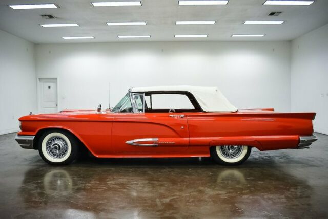 Ford Thunderbird 1959 image number 5