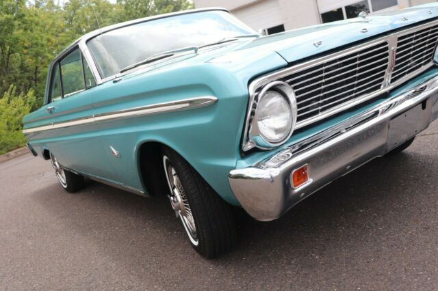 Ford Falcon 1965 image number 14