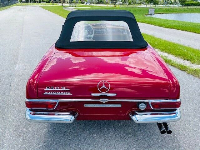 Mercedes-Benz SL-Class 1967 image number 4