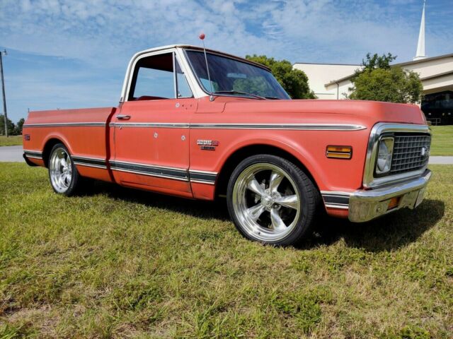 Chevrolet C-10 1971 image number 11