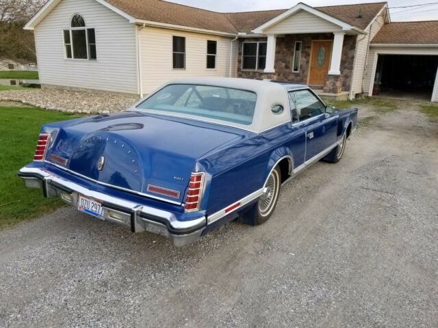 Lincoln Continental 1977 image number 6