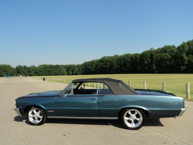 Pontiac GTO 1964 image number 11