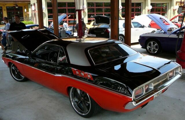 Dodge Challenger 1972 image number 2