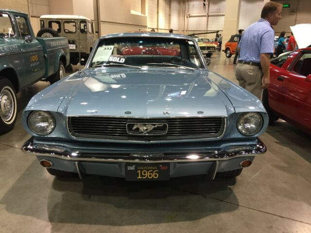 Ford Mustang 1966 image number 33