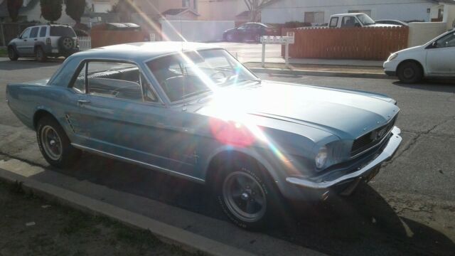 Ford Mustang 1966 image number 8