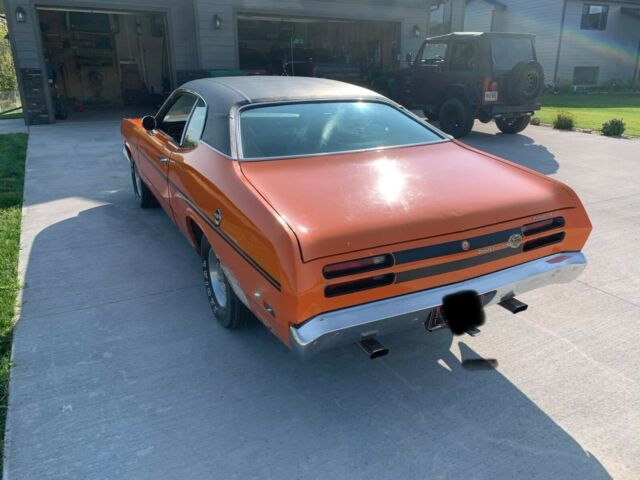 Plymouth Duster 1970 image number 4