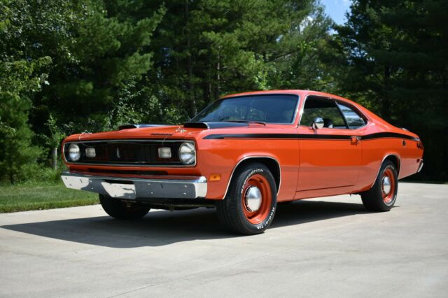 Plymouth Duster 1970 image number 24