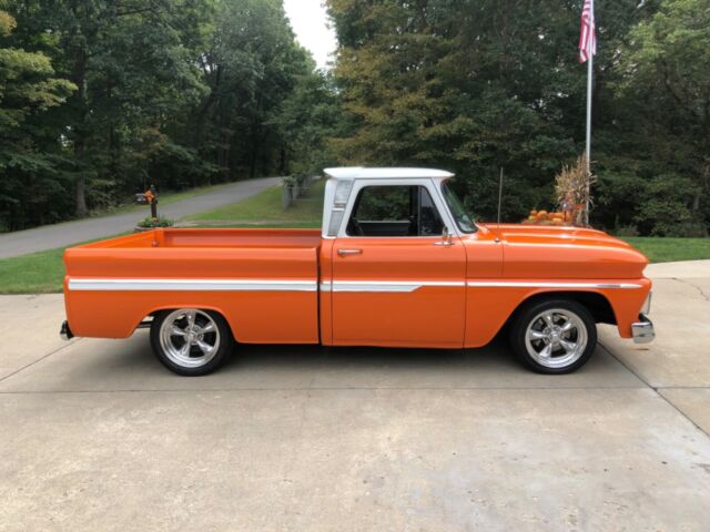 Chevrolet C-10 1966 image number 0