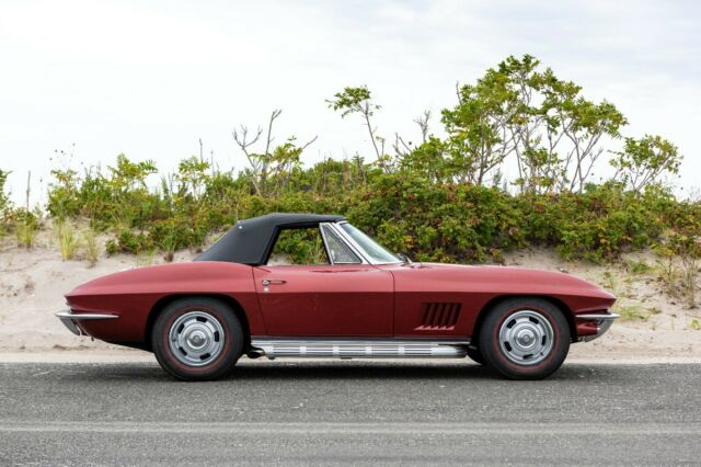 Chevrolet Corvette 1967 image number 4