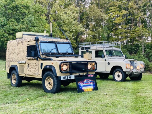 Land Rover defender 110 1973 image number 12